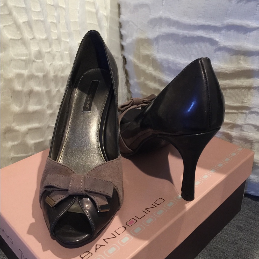 Bandolino dress heels. Size 8